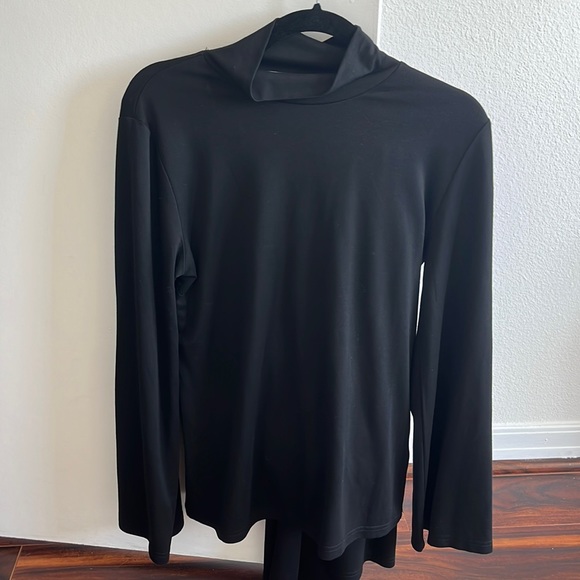 Veiled Collection Black Chenille Top and Bottoms (comes in a set) - Picture 2 of 4